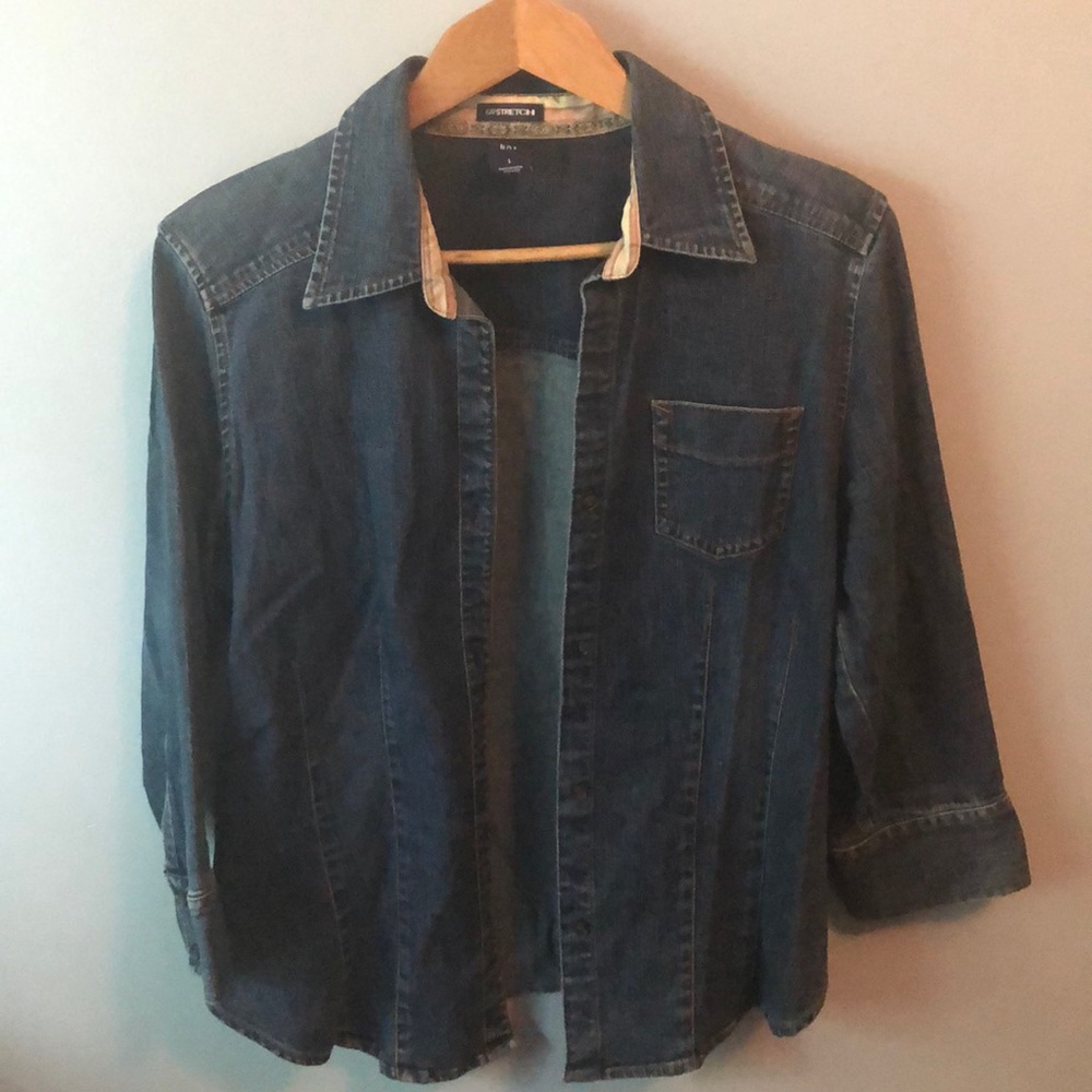Classic Gap denim button down